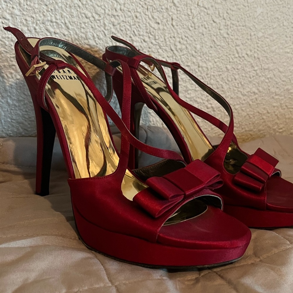 Stuart Weizman Satin Heels